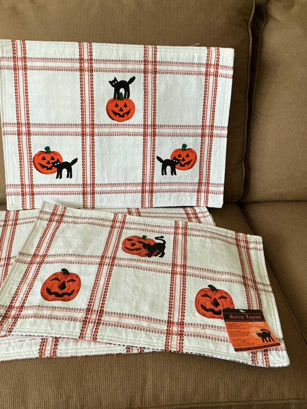 Halloween Placemats. New 5 mats